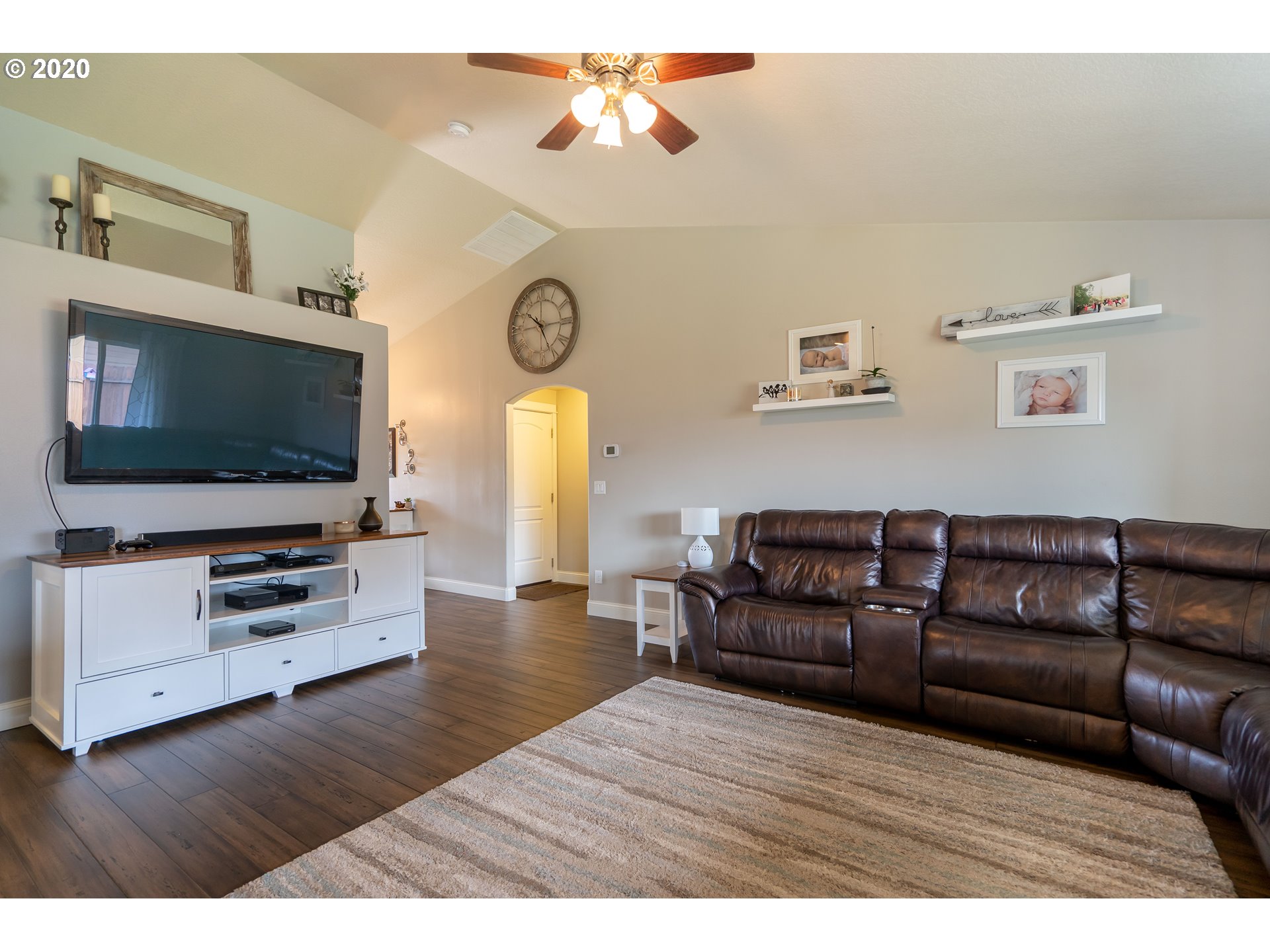 1066 Swale Ridge Loop Creswell, OR 97426 - Photo 7 of 24 Gallery Image 7