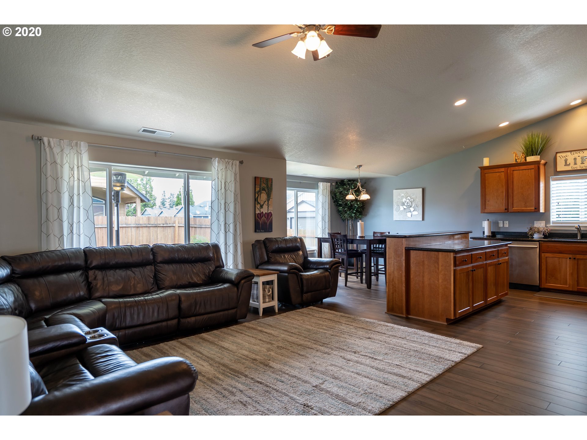 1066 Swale Ridge Loop Creswell, OR 97426 - Photo 8 of 24 Gallery Image 8