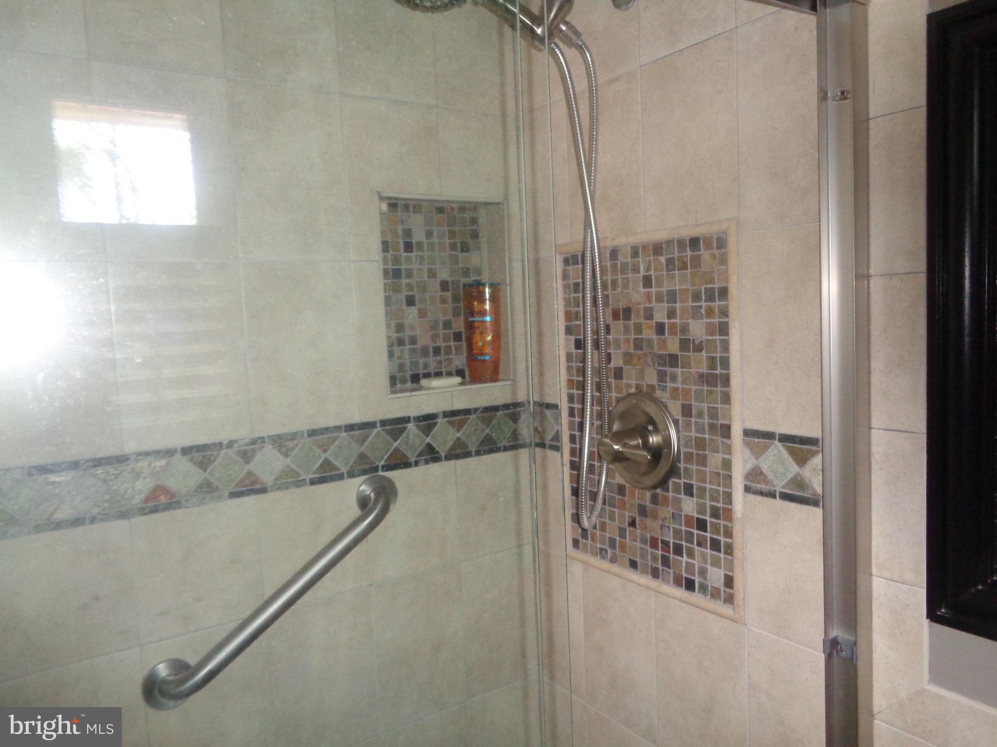 10516 Cascade Place Silver Spring, MD 20902 - Photo 16 of 33 Gallery Image 16