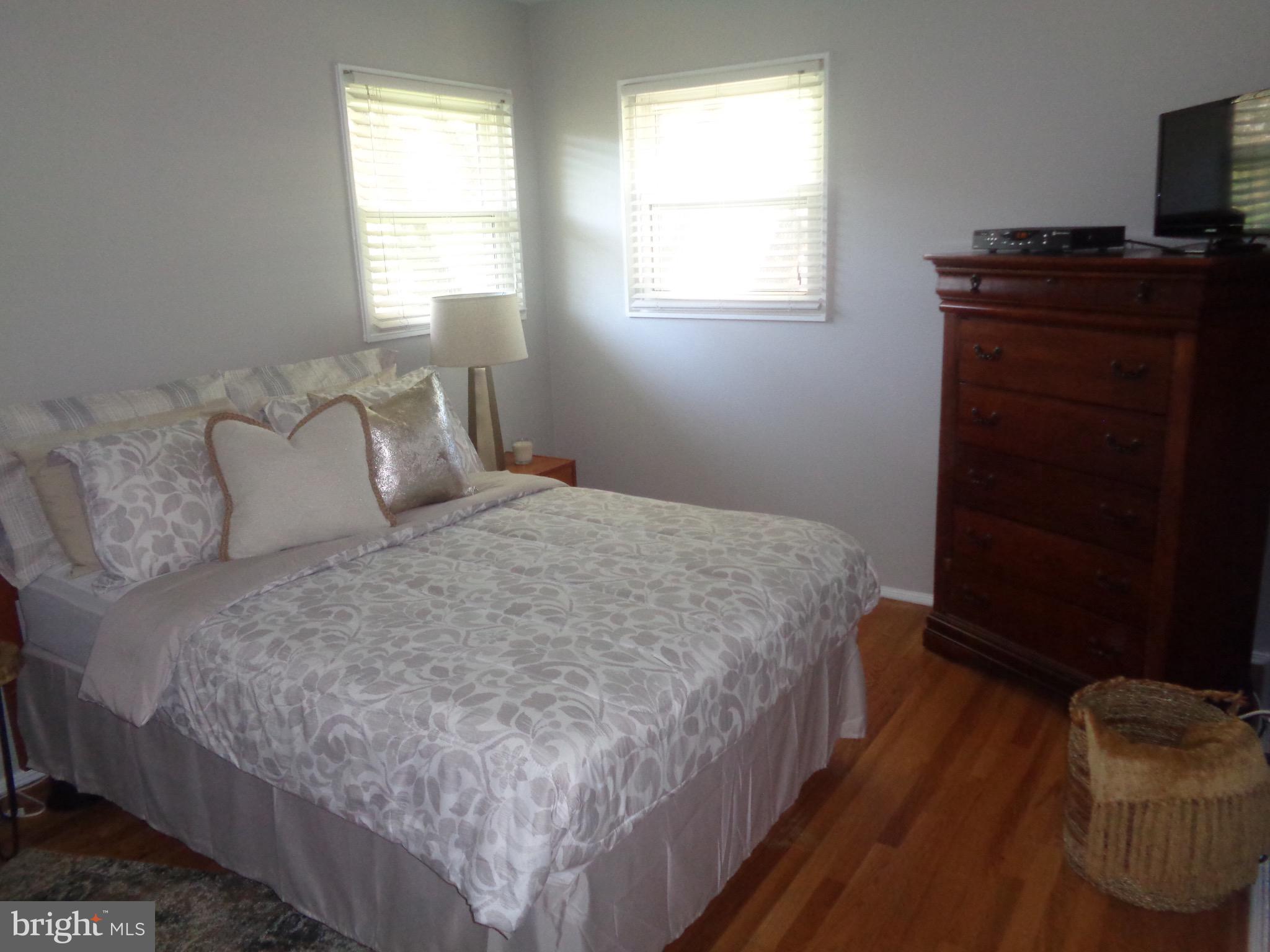 10516 Cascade Place Silver Spring, MD 20902 - Photo 18 of 33 Gallery Image 18