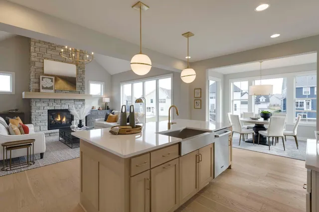 $989,900 | 6513 Timber Arch Drive, Chaska, MN 55318