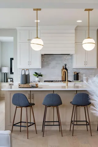 $989,900 | 6513 Timber Arch Drive, Chaska, MN 55318