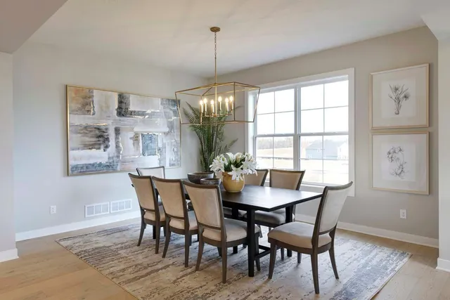 $989,900 | 6513 Timber Arch Drive, Chaska, MN 55318