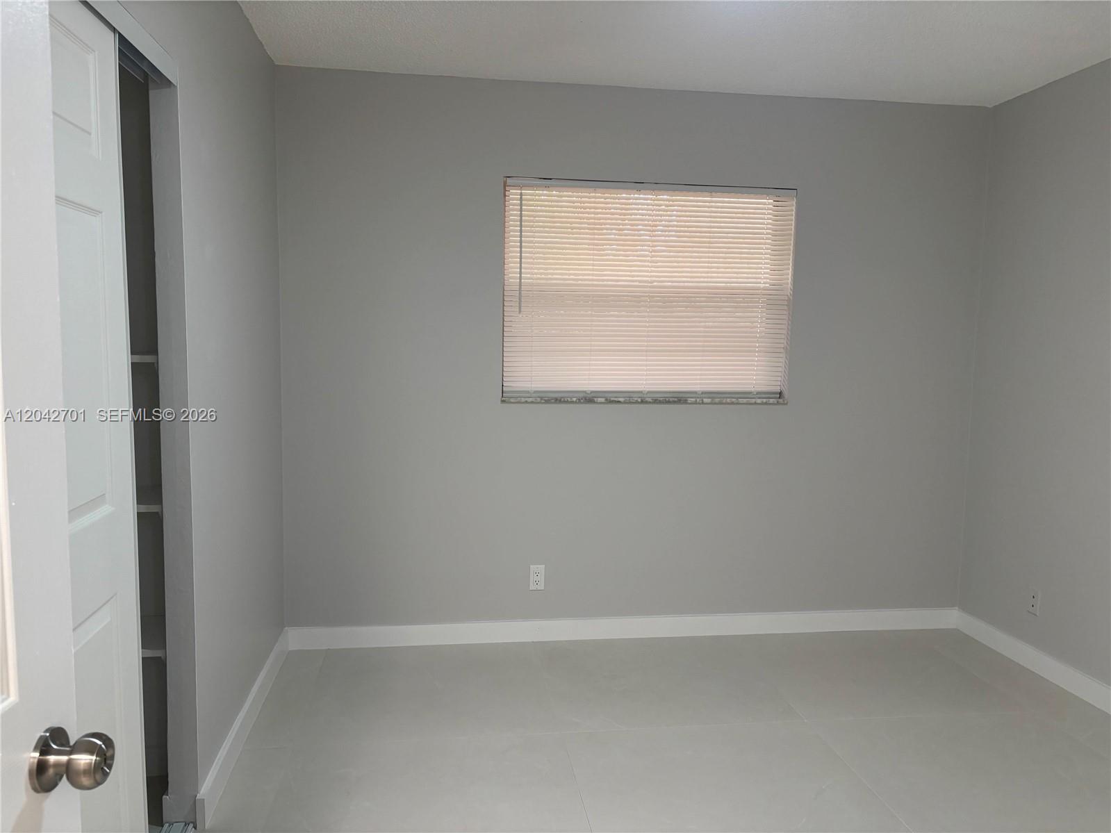 300 Berkley Road, Unit 103 Hollywood, FL 33024 - Photo 11 of 31