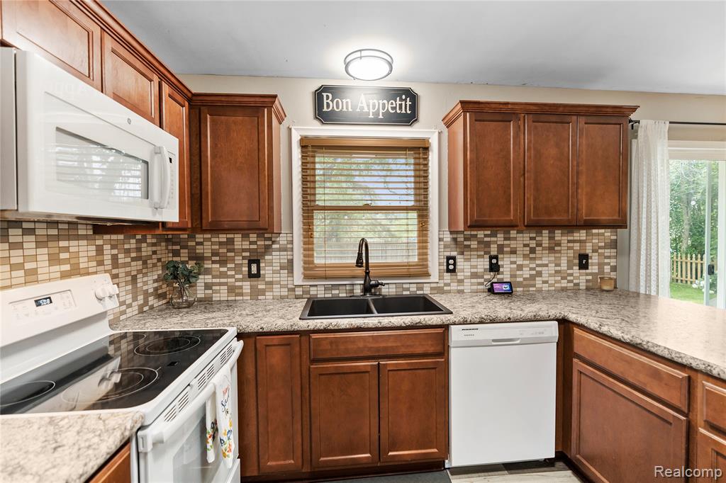 5388 North Georgetown Road Grand Blanc, MI 48439 - Photo 17 of 67 Gallery Image 17