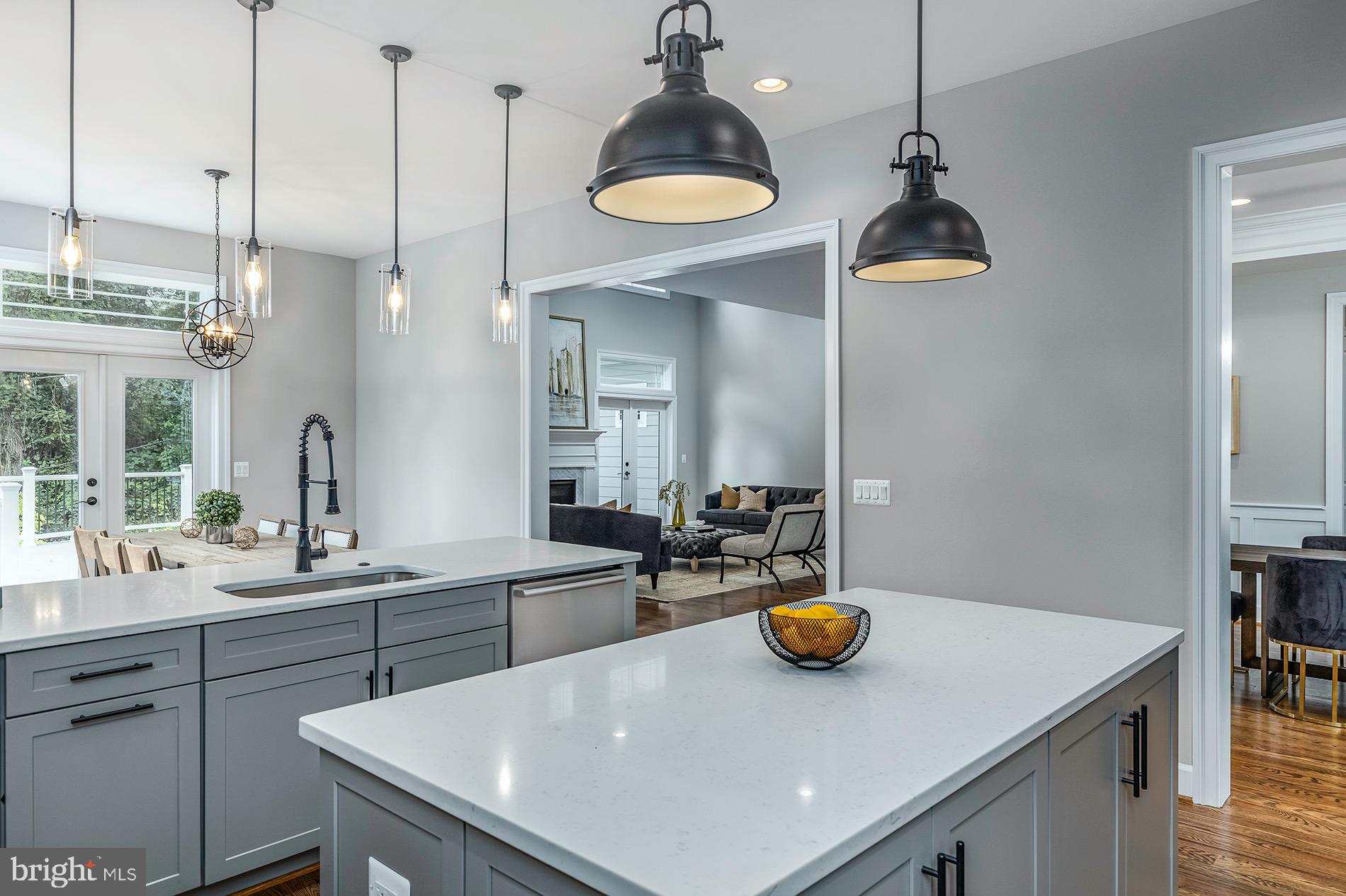 10401 Hunter Station Road Vienna, VA 22181 - Photo 14 of 73 Gallery Image 14