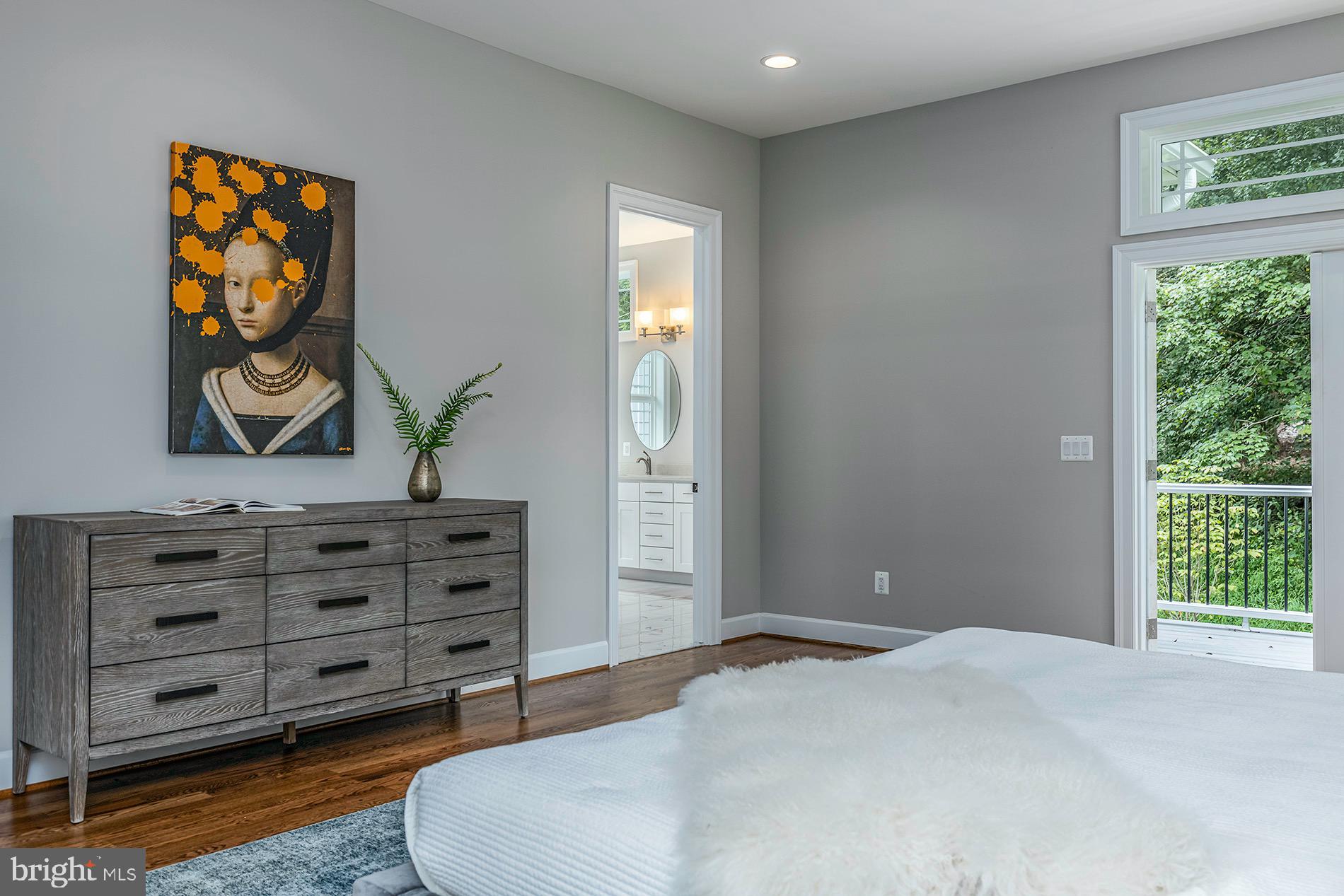 10401 Hunter Station Road Vienna, VA 22181 - Photo 20 of 73 Gallery Image 20