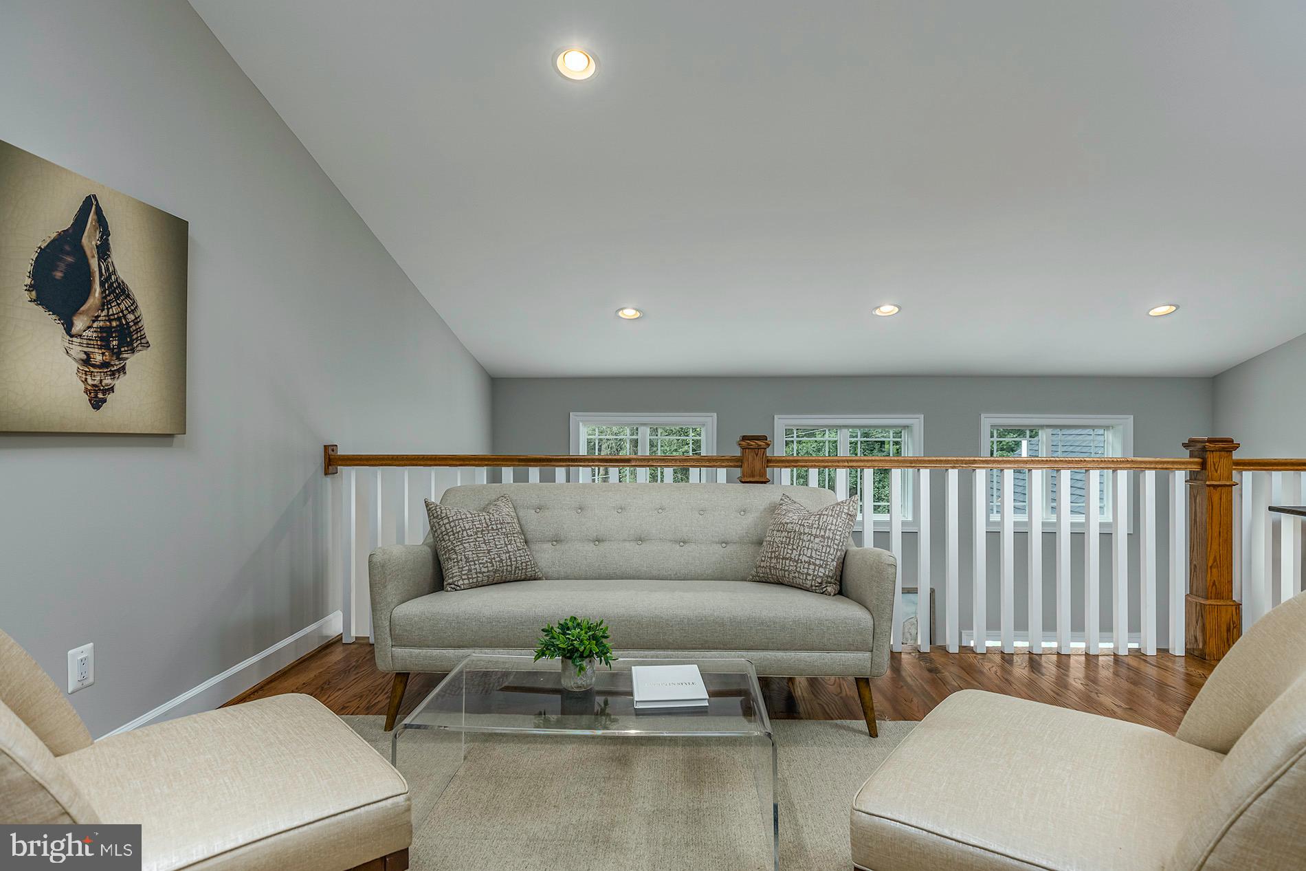 10401 Hunter Station Road Vienna, VA 22181 - Photo 30 of 73 Gallery Image 30