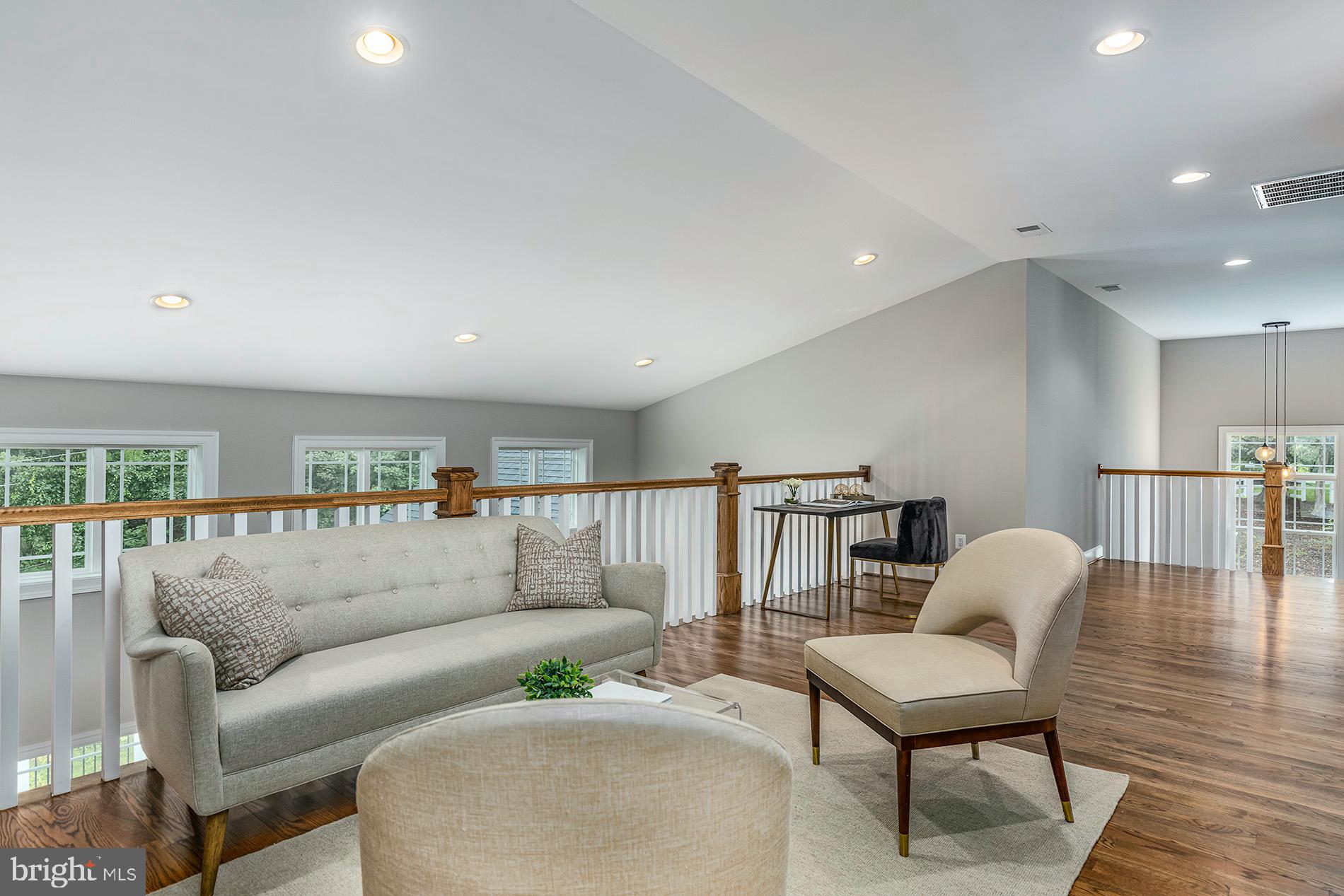 10401 Hunter Station Road Vienna, VA 22181 - Photo 31 of 73 Gallery Image 31