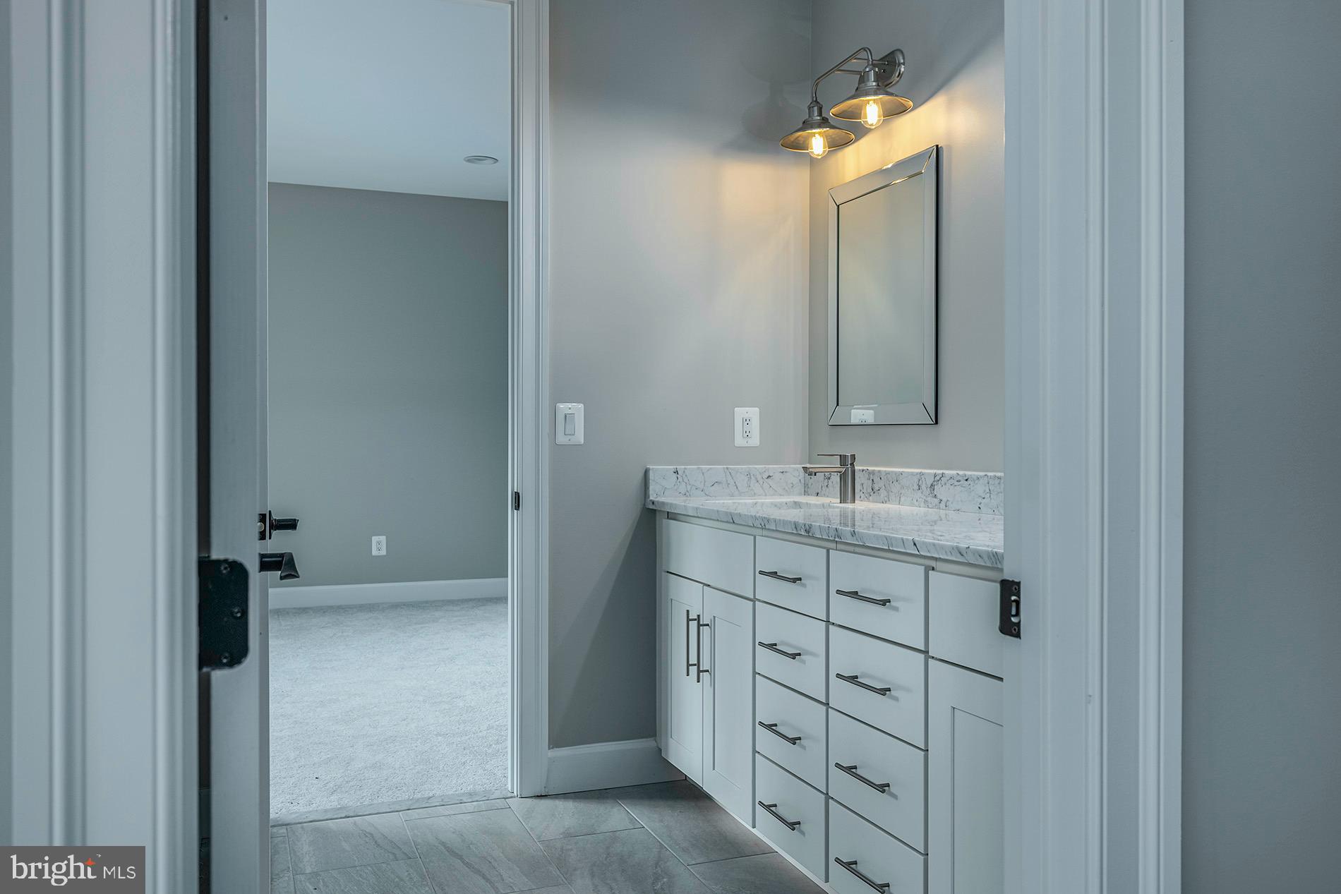 10401 Hunter Station Road Vienna, VA 22181 - Photo 35 of 73 Gallery Image 35