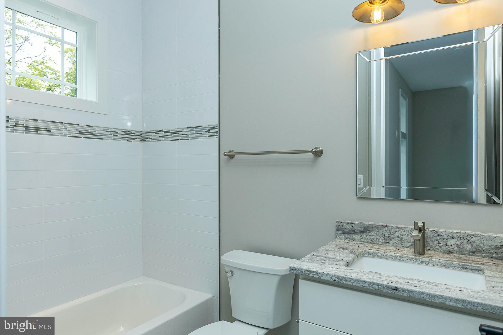 10401 Hunter Station Road Vienna, VA 22181 - Photo 39 of 73 Gallery Image 39
