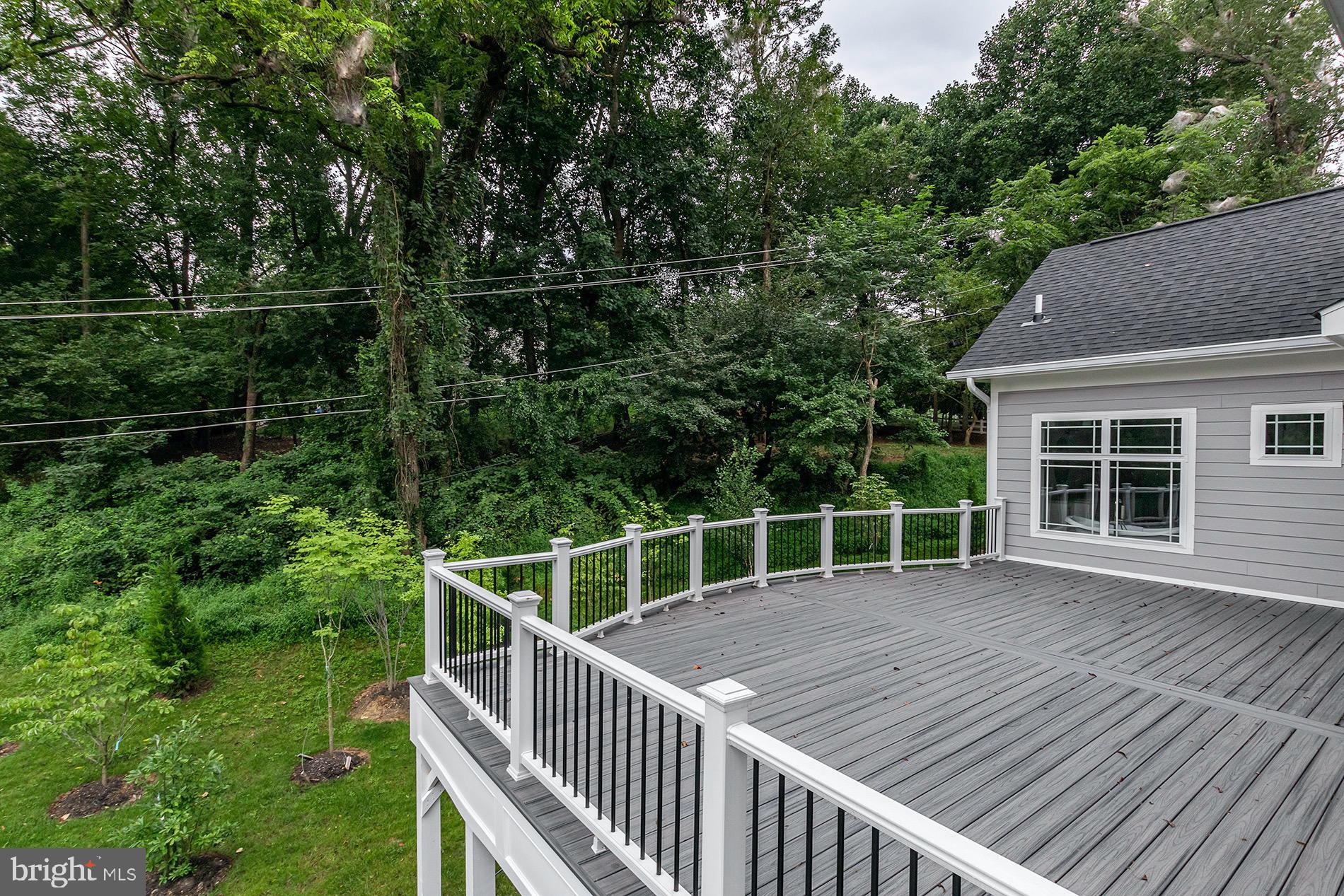 10401 Hunter Station Road Vienna, VA 22181 - Photo 52 of 73 Gallery Image 52