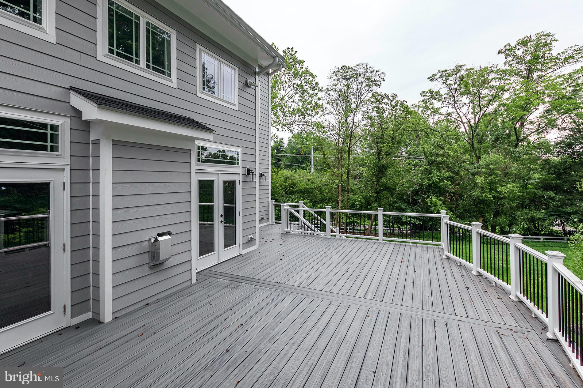 10401 Hunter Station Road Vienna, VA 22181 - Photo 54 of 73 Gallery Image 54