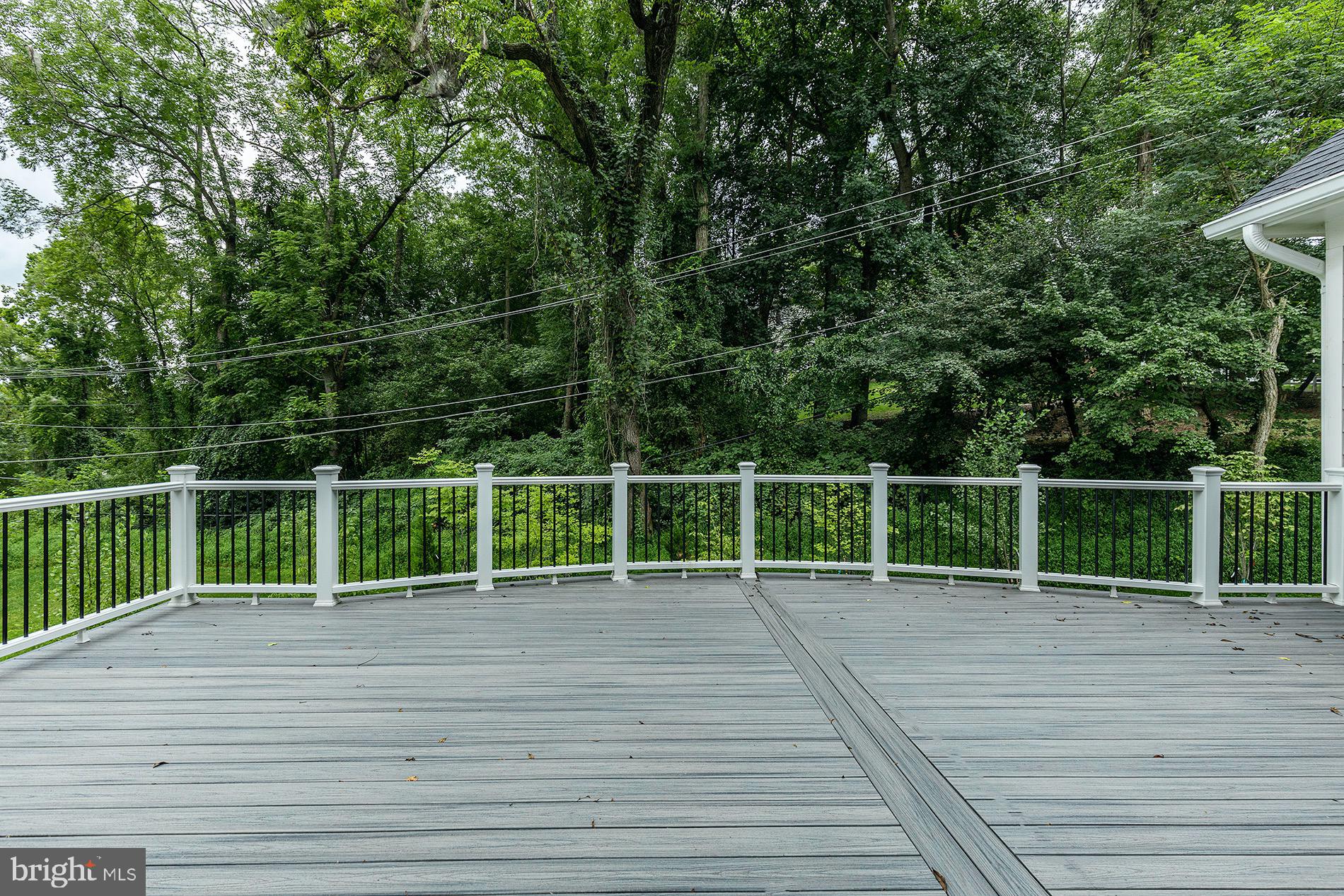 10401 Hunter Station Road Vienna, VA 22181 - Photo 56 of 73 Gallery Image 56