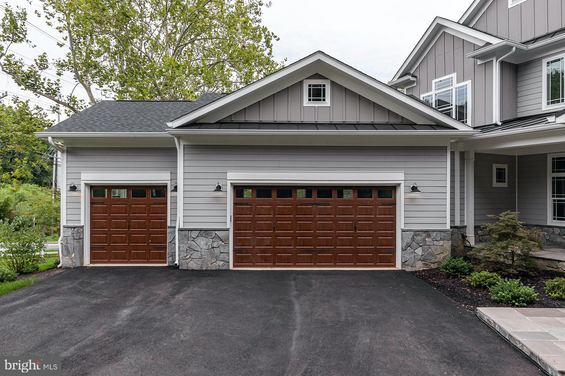 10401 Hunter Station Road Vienna, VA 22181 - Photo 60 of 73 Gallery Image 60