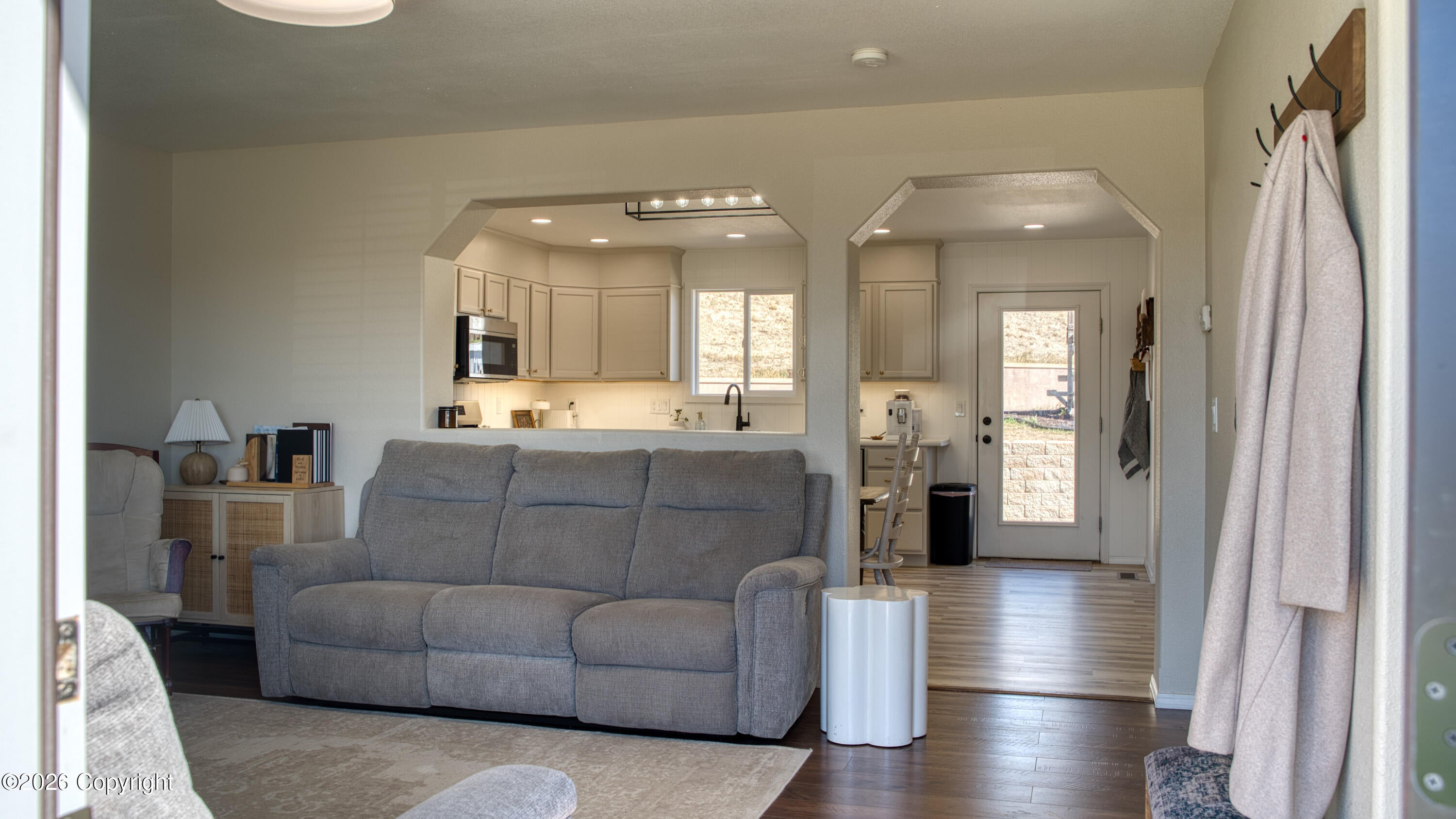 2902 Saddle String Circle Gillette, WY 82716 - Photo 5 of 49 Gallery Image 5