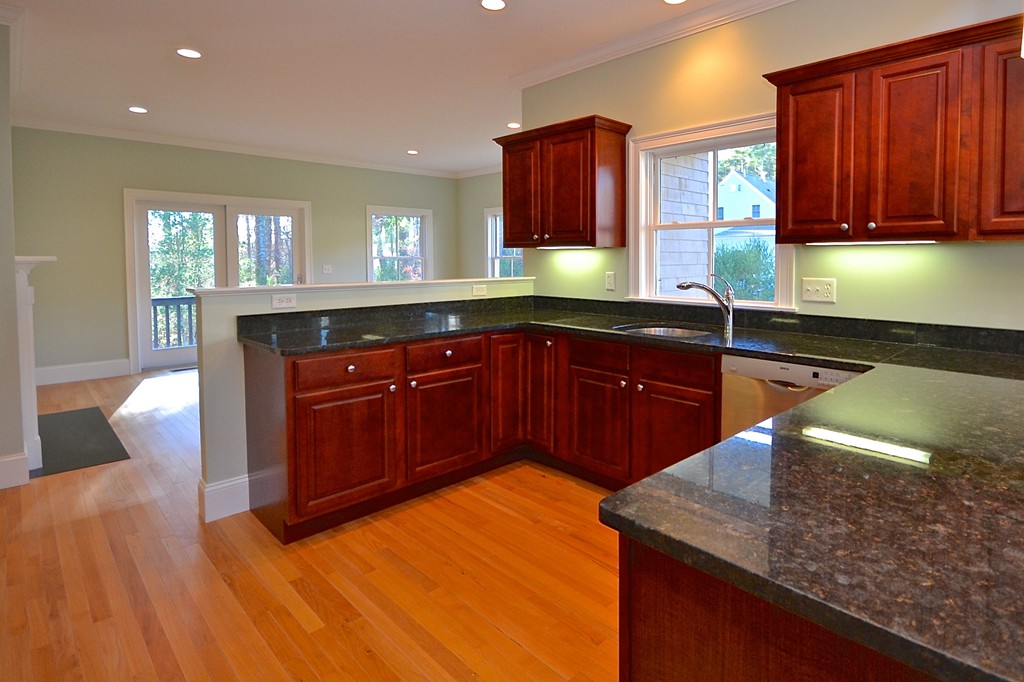 4 Hathaway Pond Circle, Unit 4 Rochester, MA 02770 - Photo 8 of 23 Gallery Image 8