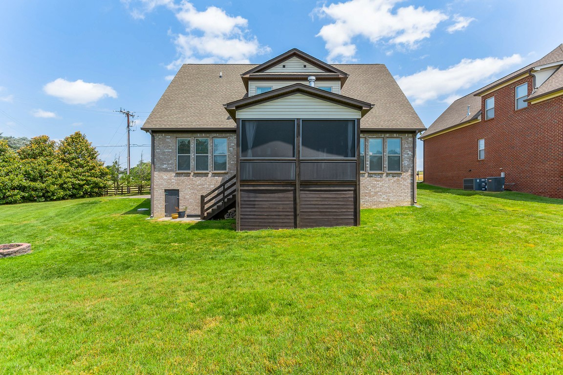 3501 Earhart Road Mount Juliet, TN 37122 - Photo 41 of 42 a front view of a house with a garden