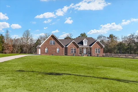 $579,900 | 140 Glider Loop, Eagleville, TN 37060