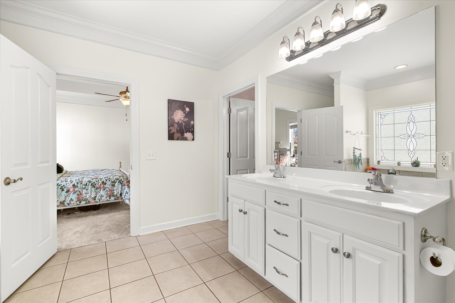 140 Glider Loop Eagleville, TN 37060 - Photo 25 of 39 a spacious bathroom with a double vanity sink mirror and