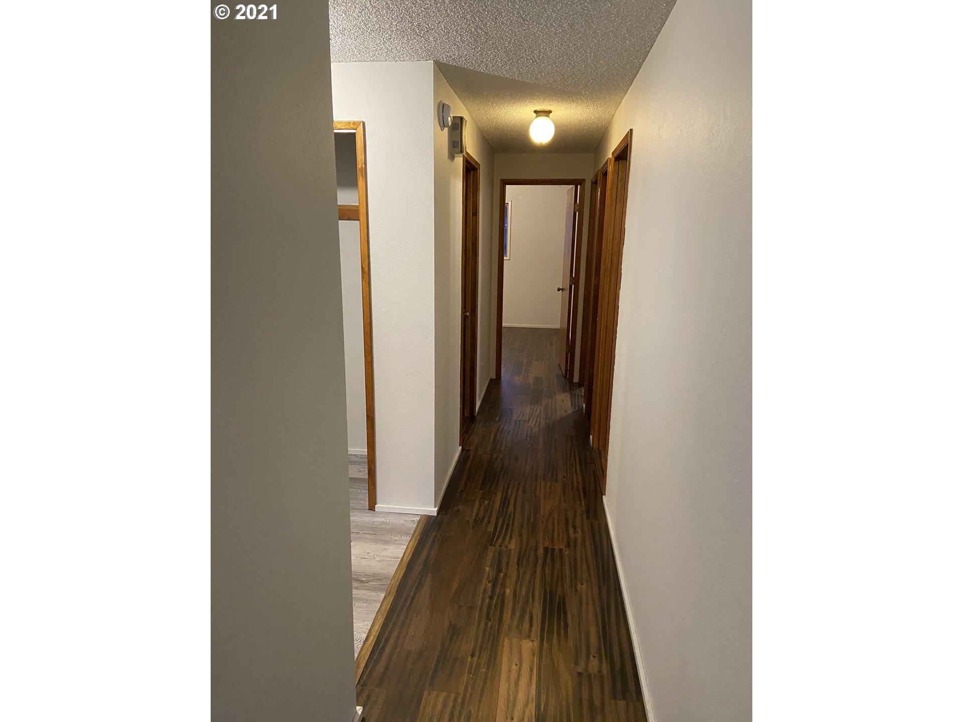 1012 55th Place Springfield, OR 97478 - Photo 17 of 31
