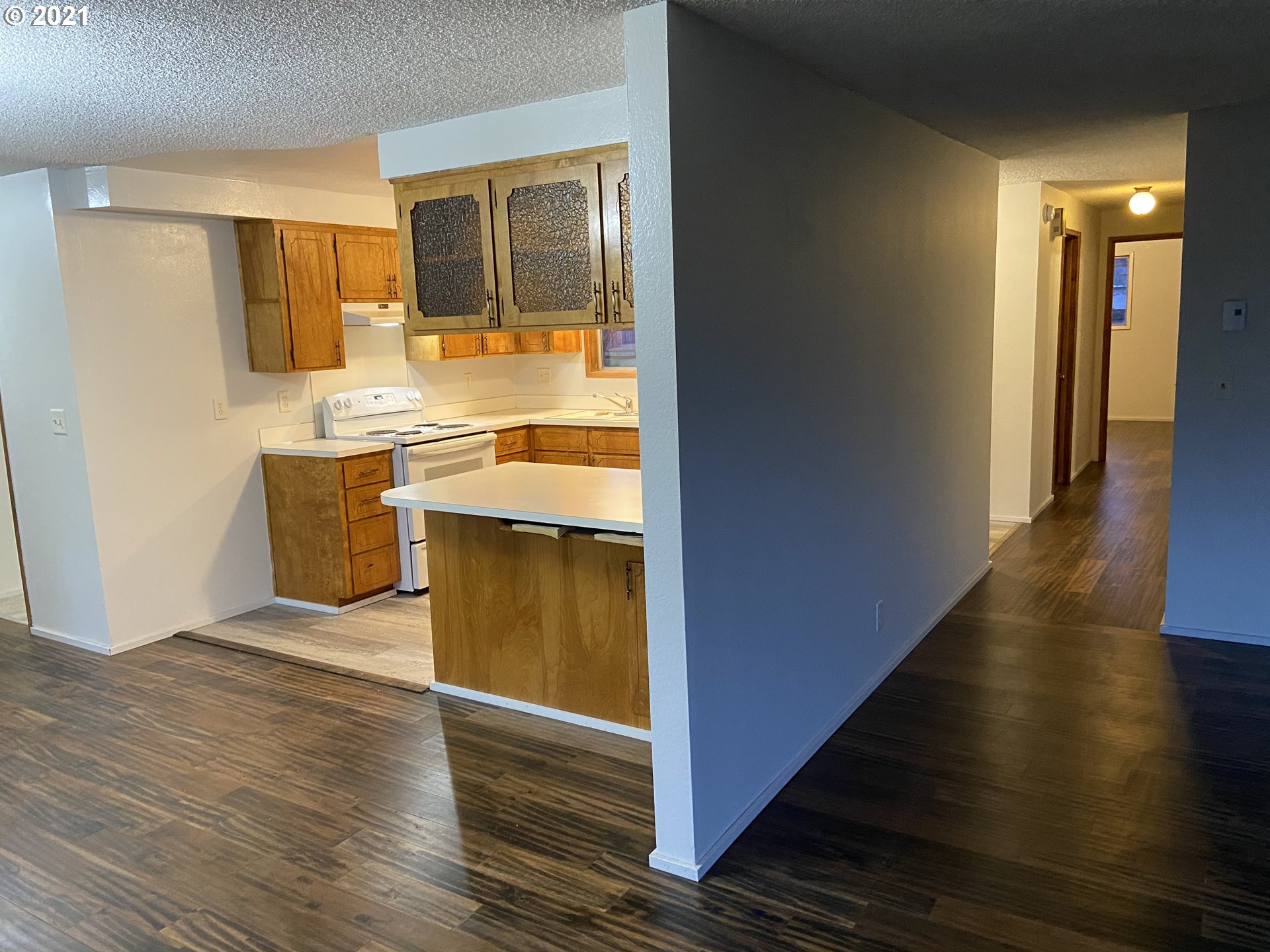 1012 55th Place Springfield, OR 97478 - Photo 8 of 31