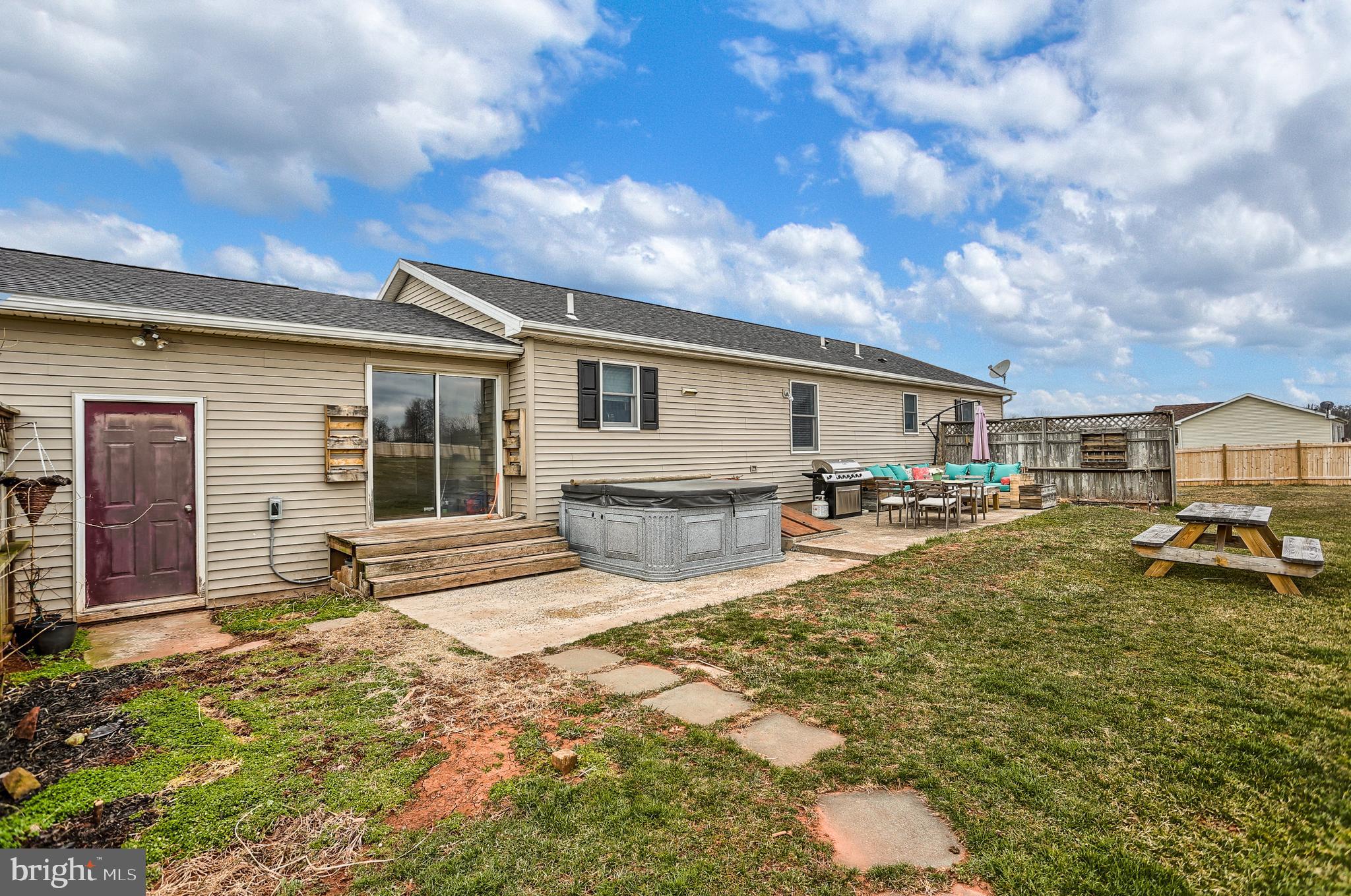 240 Mud College Road Littlestown, PA 17340 - Photo 32 of 36 .. and is great if you have pets.