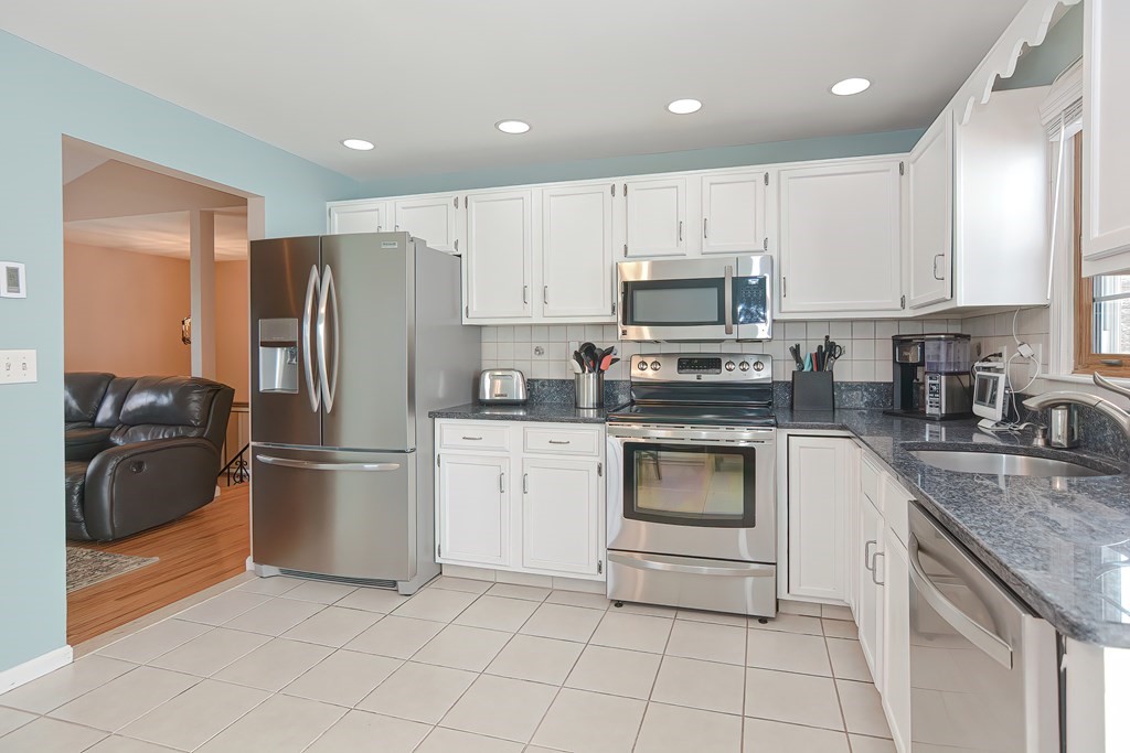 80 Clark Road, Unit 1 Wrentham, MA 02093 - Photo 21 of 40 Gallery Image 21