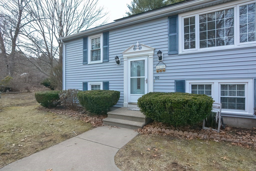 80 Clark Road, Unit 1 Wrentham, MA 02093 - Photo 3 of 40 Gallery Image 3