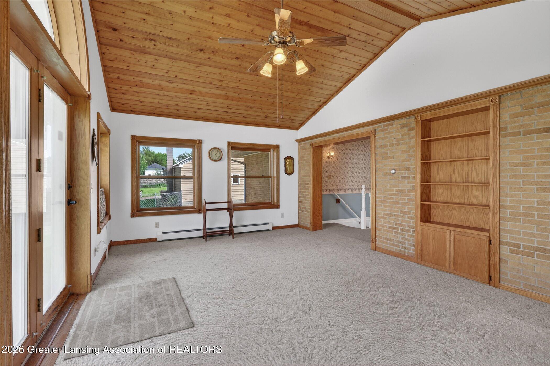 850 Lyons Road Portland, MI 48875 - Photo 18 of 47 18-850-Lyons-Rd-Portland-Windowstill