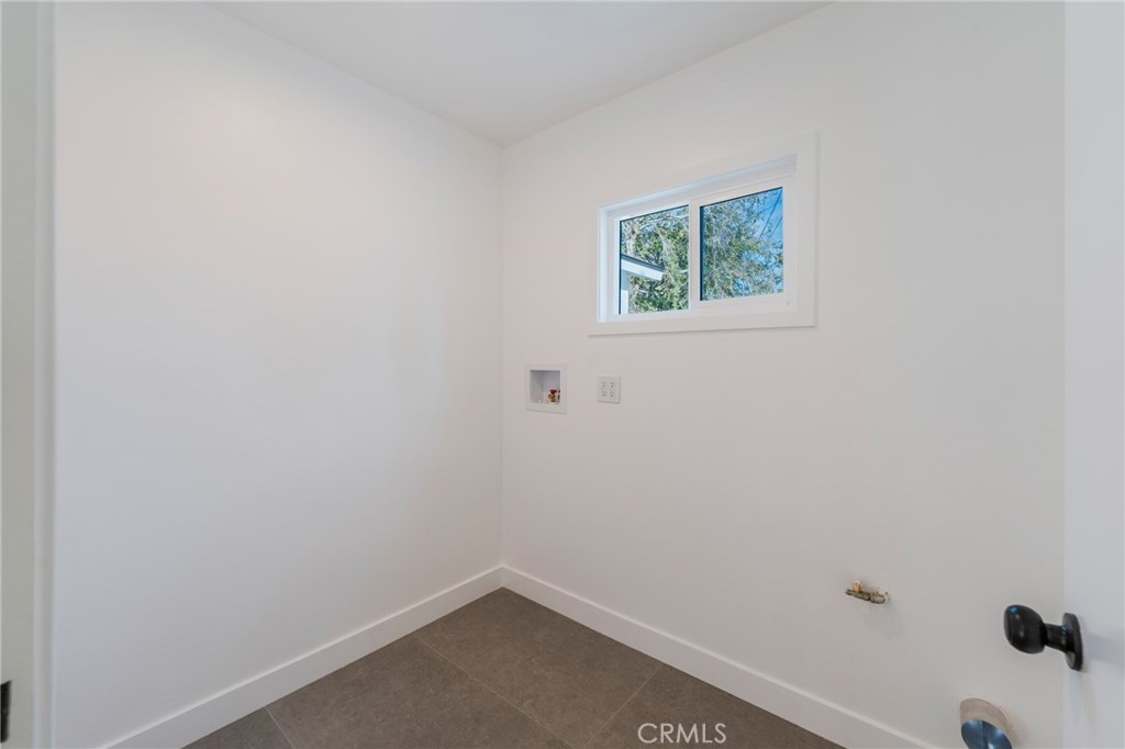 22928 Evalyn Avenue Torrance, CA 90505 - Photo 27 of 35