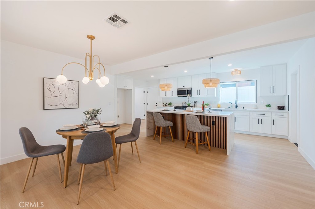 22928 Evalyn Avenue Torrance, CA 90505 - Photo 6 of 35