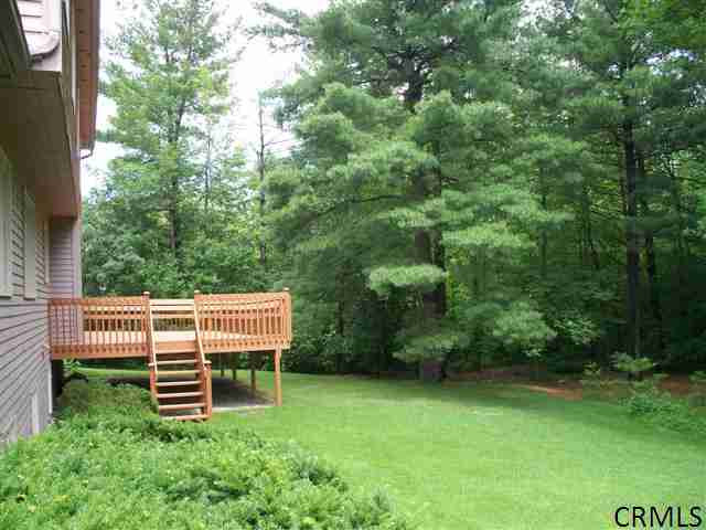 1039 Lamplighter Road Niskayuna, NY 12309 - Photo 2 of 15 Photo 2