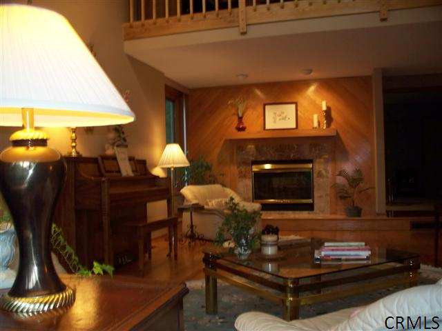 1039 Lamplighter Road Niskayuna, NY 12309 - Photo 5 of 15 Photo 5