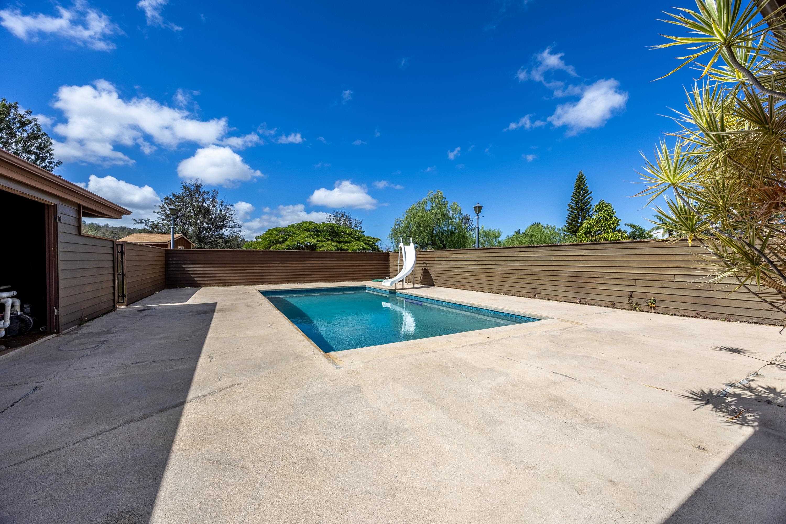 128 Hoopalua Drive Makawao, HI 96768 - Photo 12 of 50 a view of a backyard