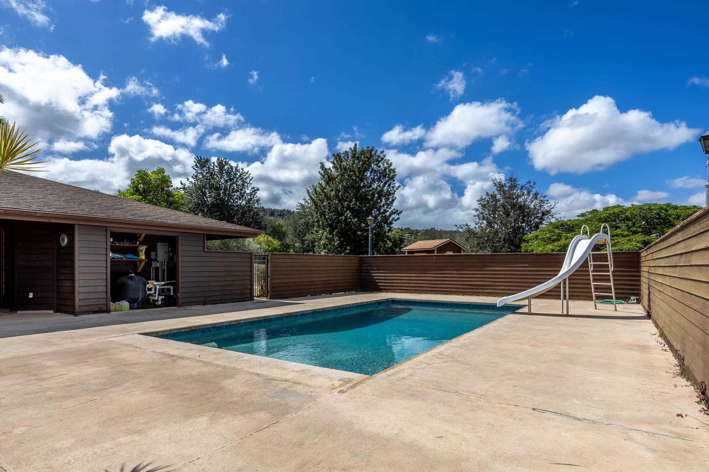 128 Hoopalua Drive Makawao, HI 96768 - Photo 35 of 50 a view of a house with entertaining space