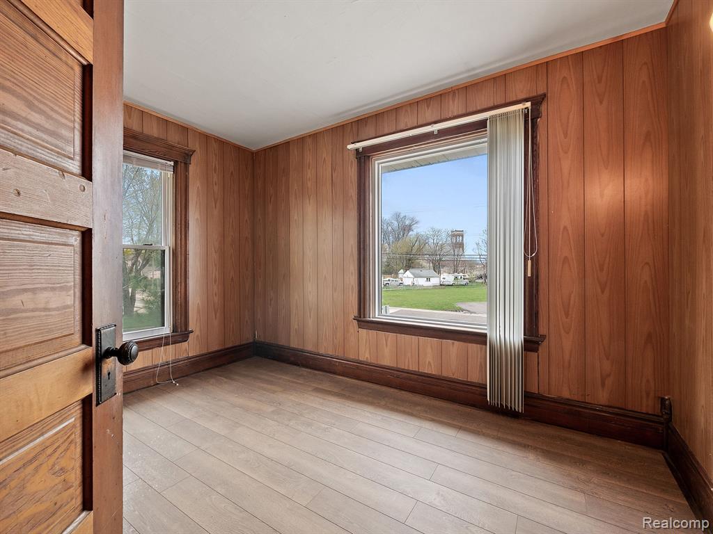 5981 Chicago Road Warren, MI 48092 - Photo 22 of 30