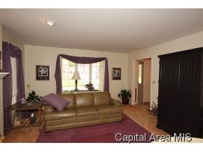 7 Bridge Terrace Springfield, IL 62704 - Photo 8 of 22