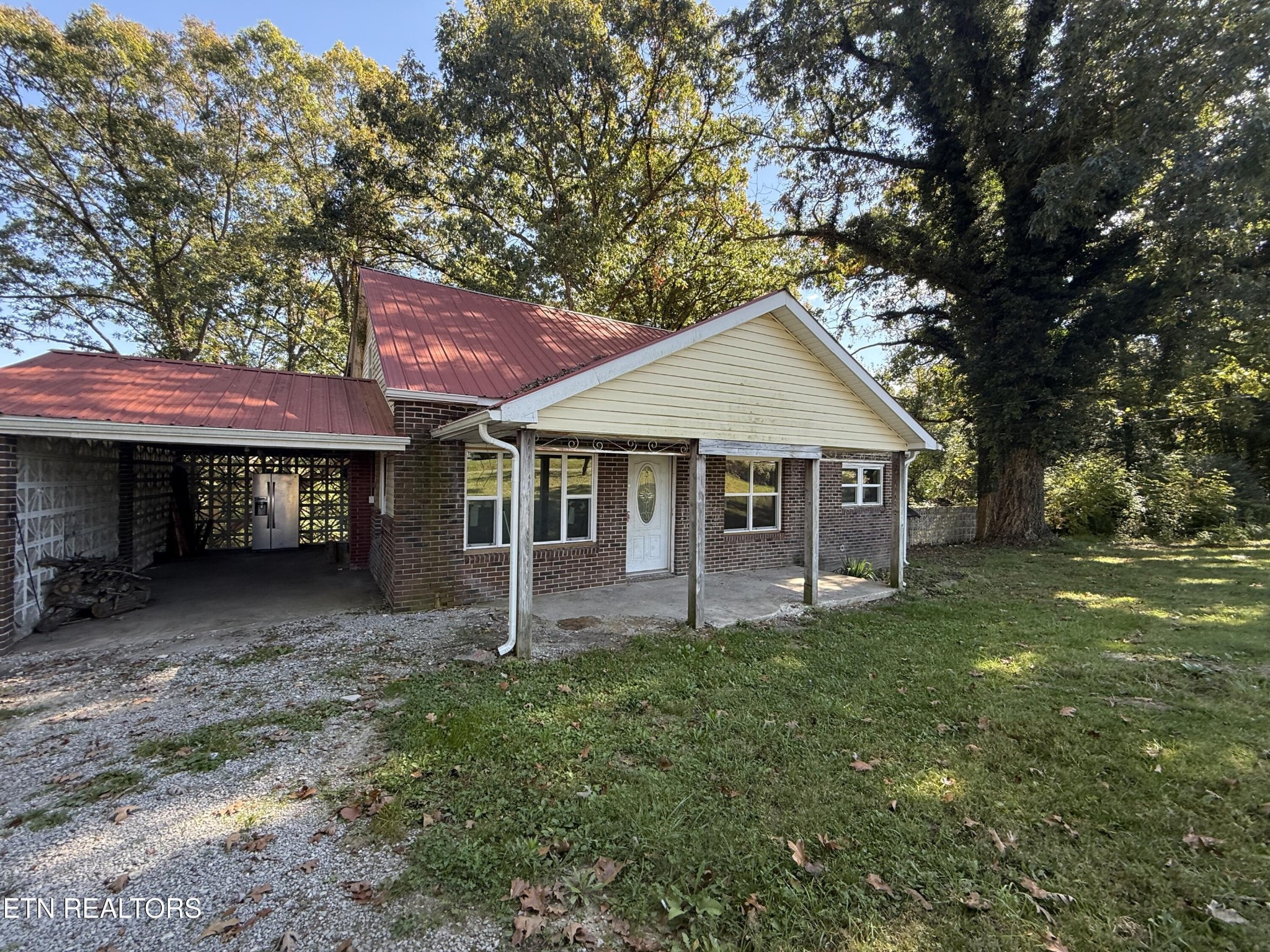 1089 Bicknell Road Clarkrange, TN 38553 - Photo 3 of 27