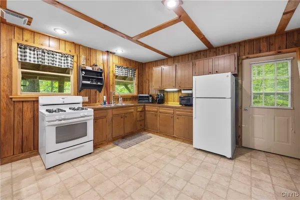 $114,900 | 130 1st Street, Remsen, NY 13438