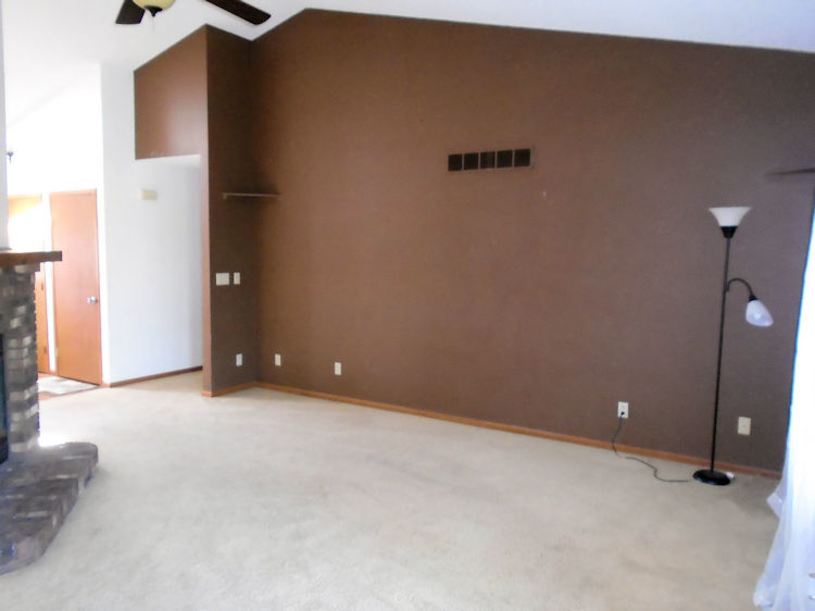 1333 Sunset Terrace Rochelle, IL 61068 - Photo 8 of 20