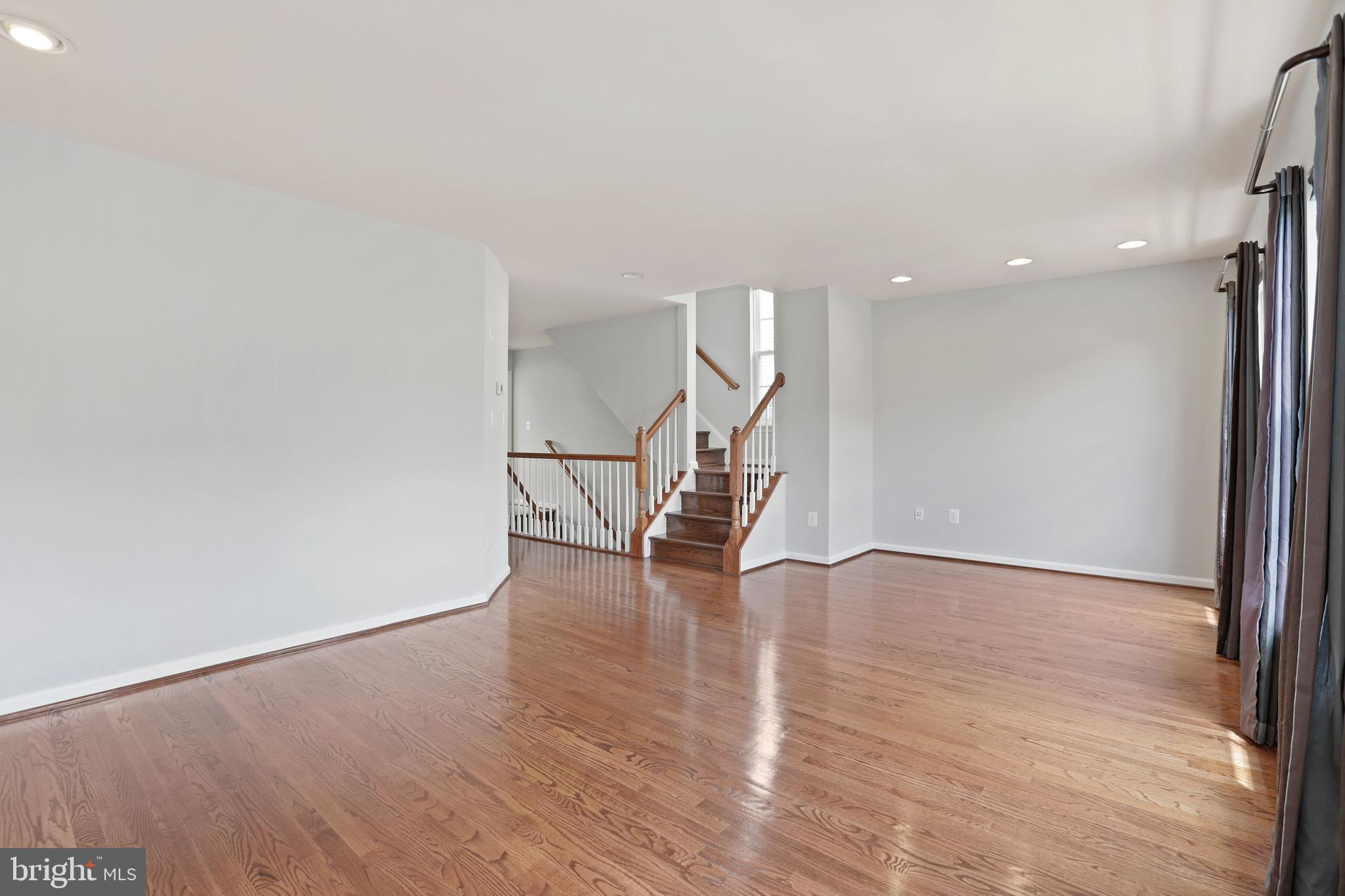 9160 Ribbon Falls Loop Bristow, VA 20136 - Photo 18 of 40 Gallery Image 18