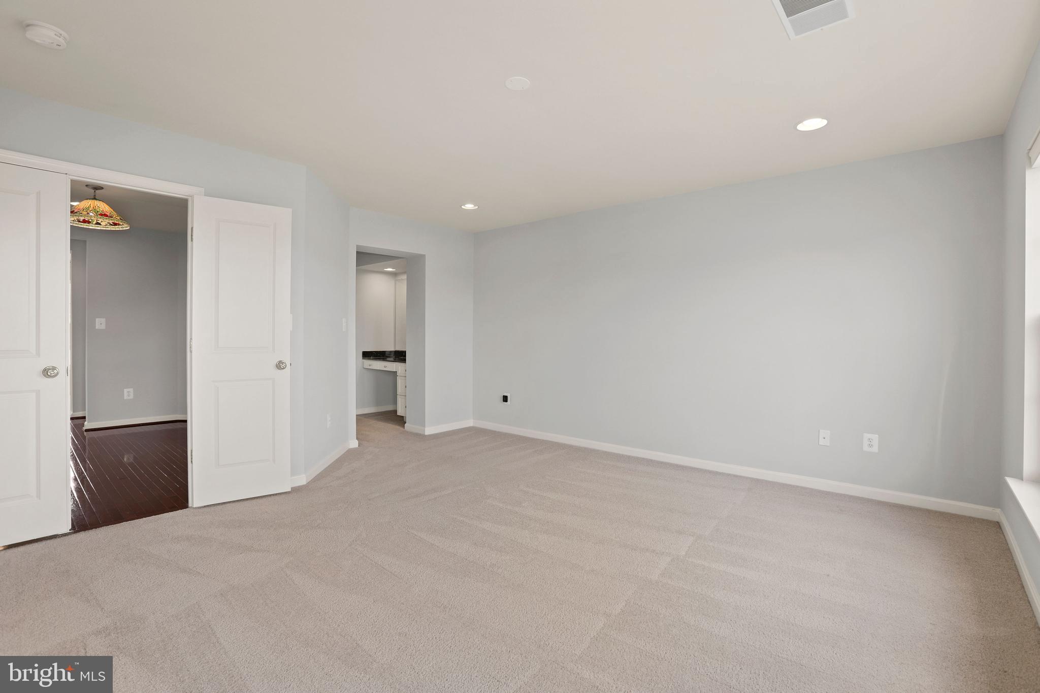 9160 Ribbon Falls Loop Bristow, VA 20136 - Photo 24 of 40 Gallery Image 24