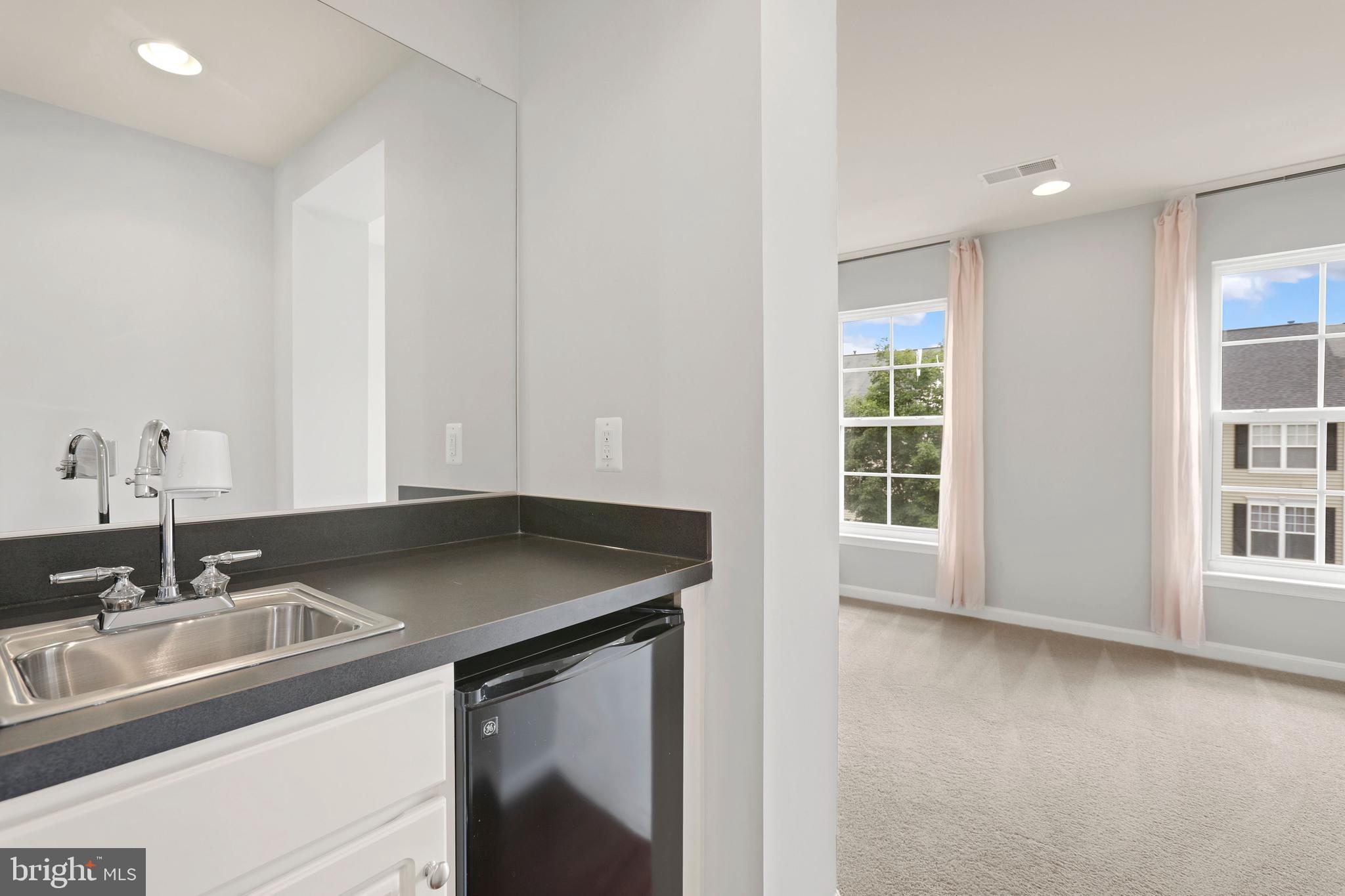 9160 Ribbon Falls Loop Bristow, VA 20136 - Photo 34 of 40 Gallery Image 34