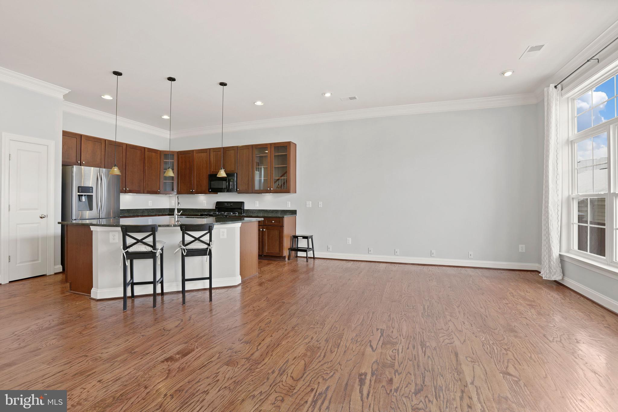 9160 Ribbon Falls Loop Bristow, VA 20136 - Photo 4 of 40 Gallery Image 4