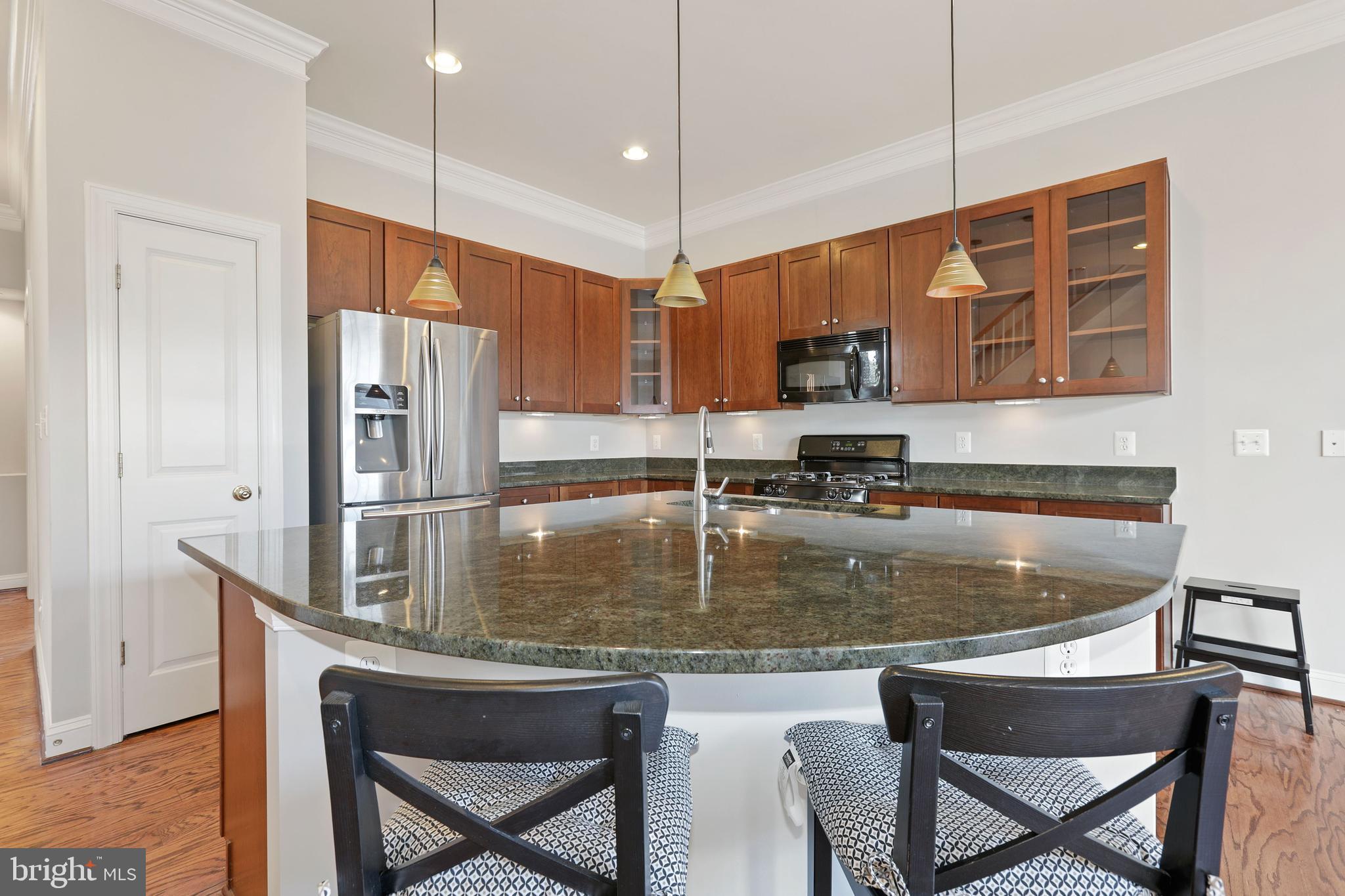 9160 Ribbon Falls Loop Bristow, VA 20136 - Photo 8 of 40 Gallery Image 8