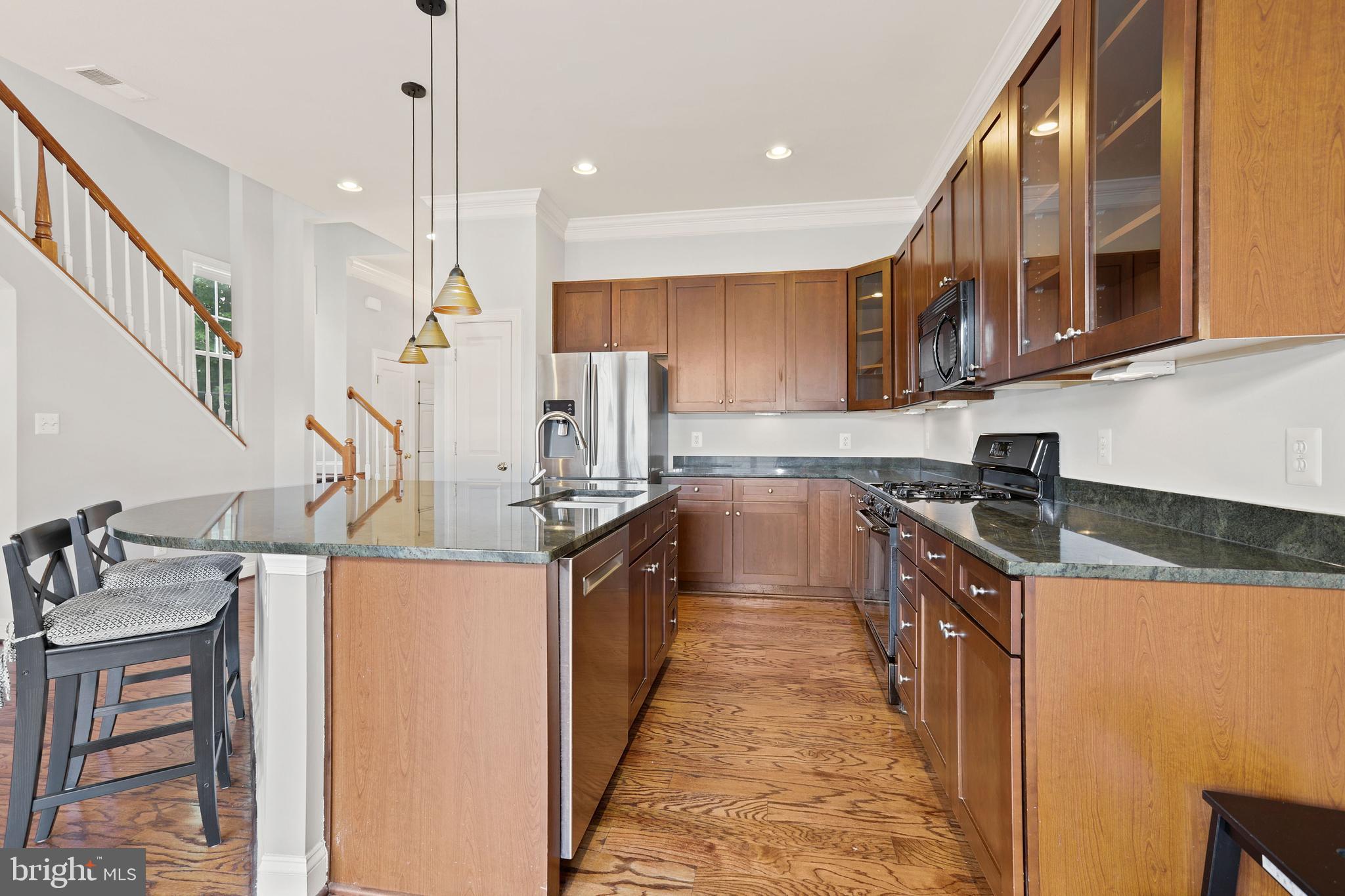 9160 Ribbon Falls Loop Bristow, VA 20136 - Photo 10 of 40 Gallery Image 10