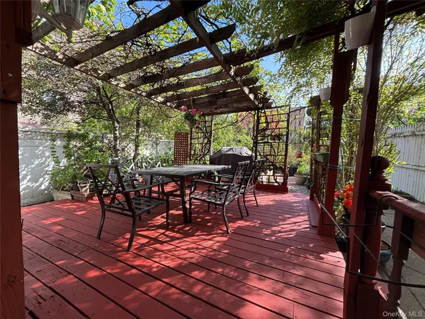 $1,099,999 | 57-15 66th Street | Maspeth