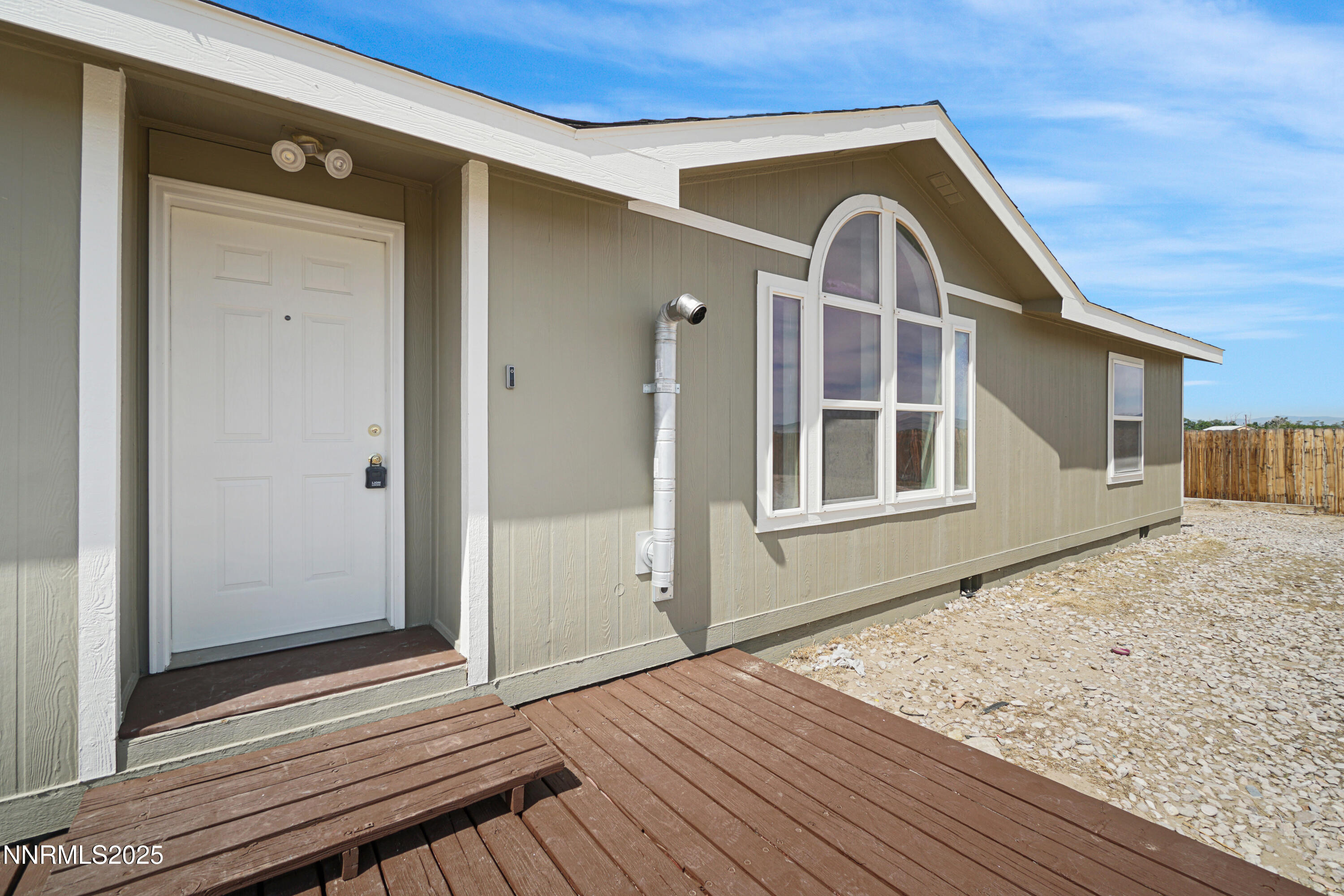 11575 Fulkerson Road Fallon, NV 89406 - Photo 3 of 25 a front view of a house with windows