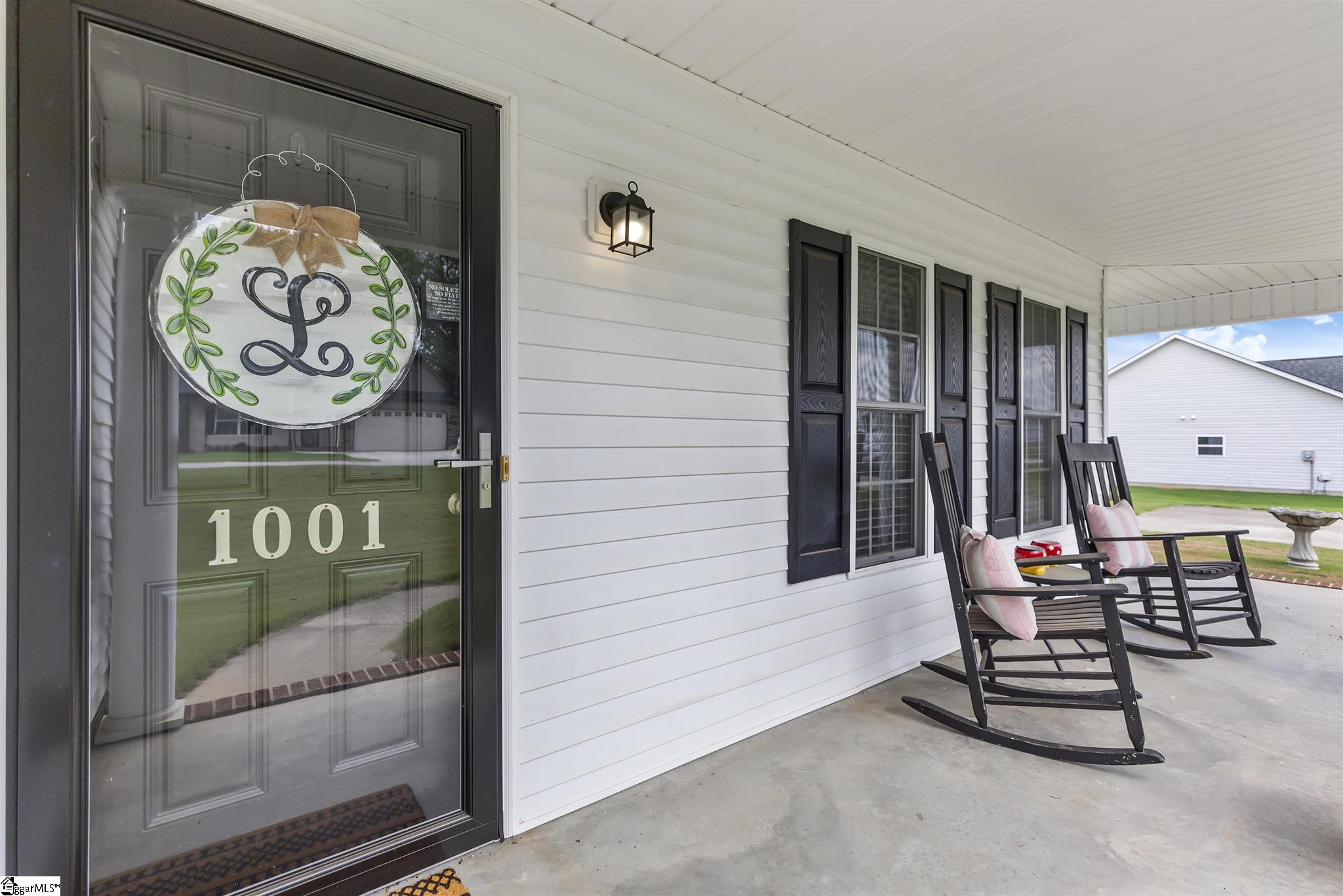 1001 Stoneham Circle Anderson, SC 29626 - Photo 3 of 26 Gallery Image 3